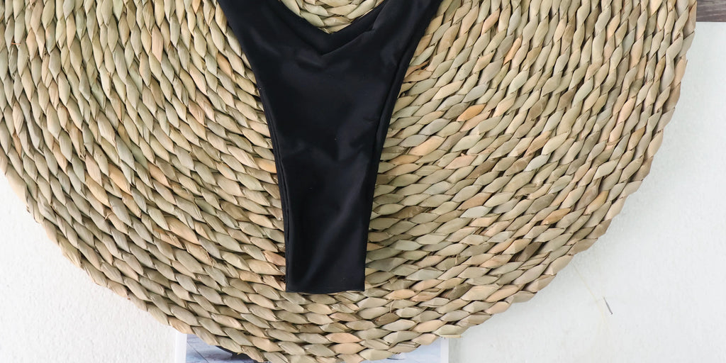Micro Thong Bikini – Push-Up