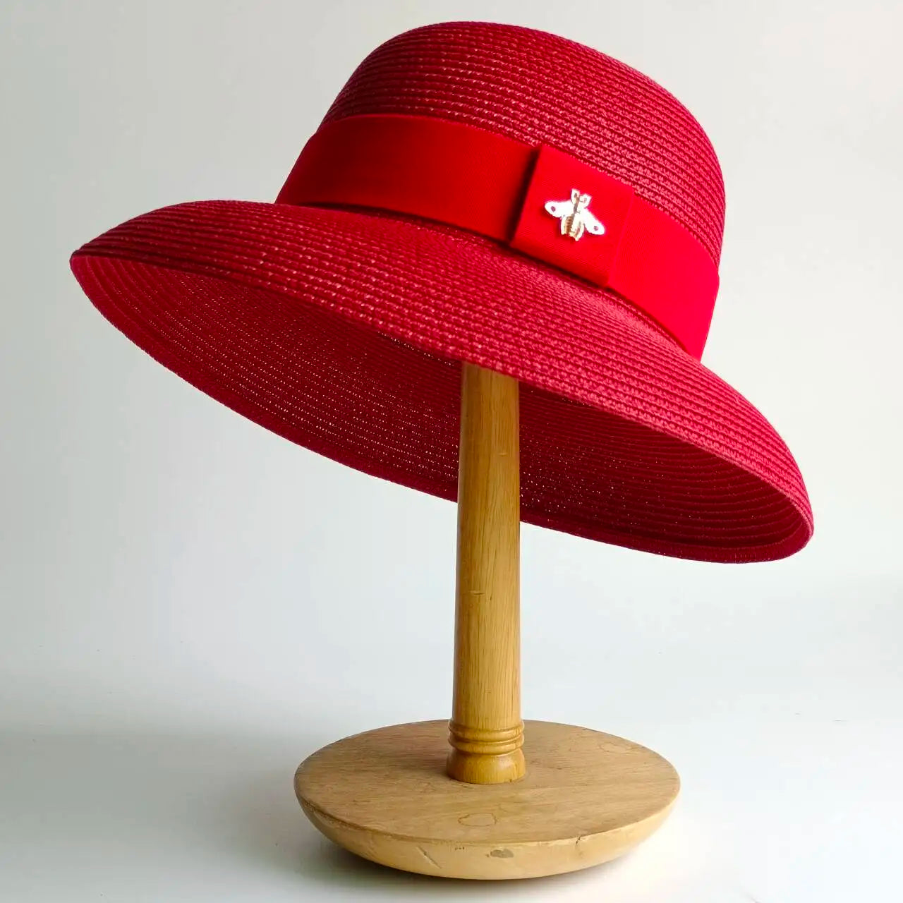 Bow-Tie Straw Sun Hat – Beach Essential